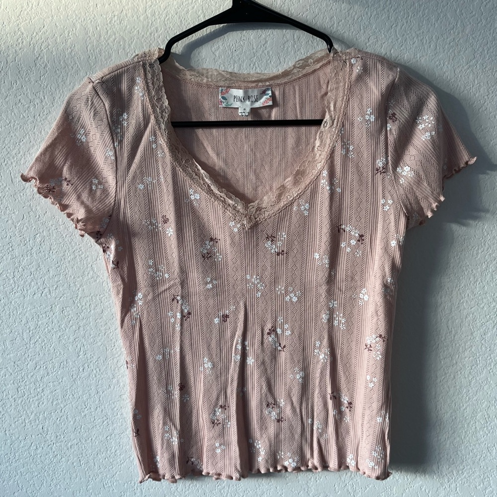 NWOT Dainty Lace Floral Shirt - Pink Rose Size XS
